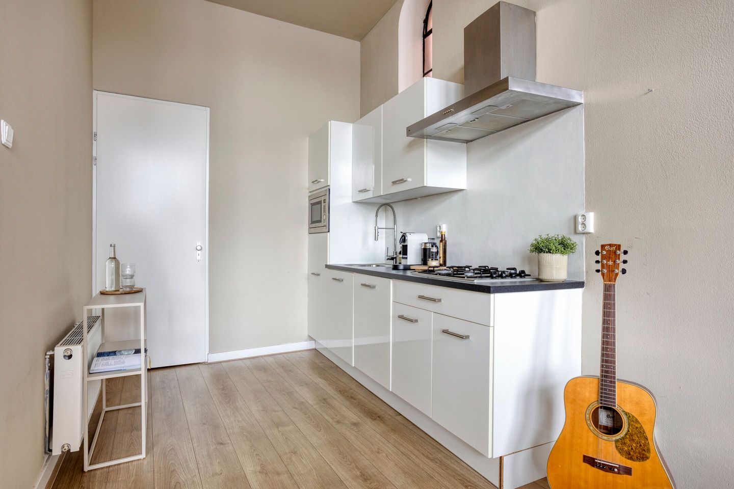 Photo 10 of Westzijde 408-D