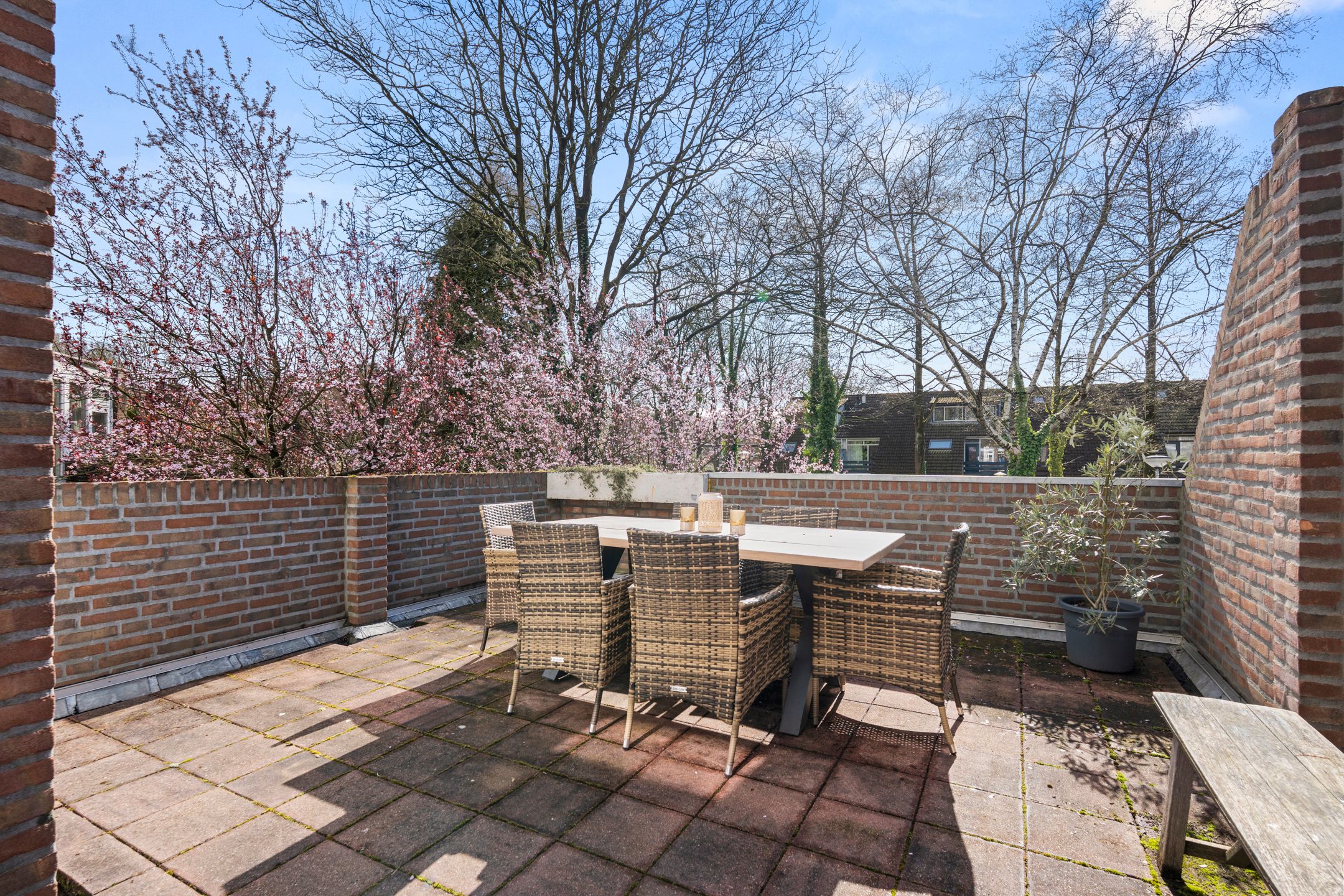 Photo 21 of Roghorst 313