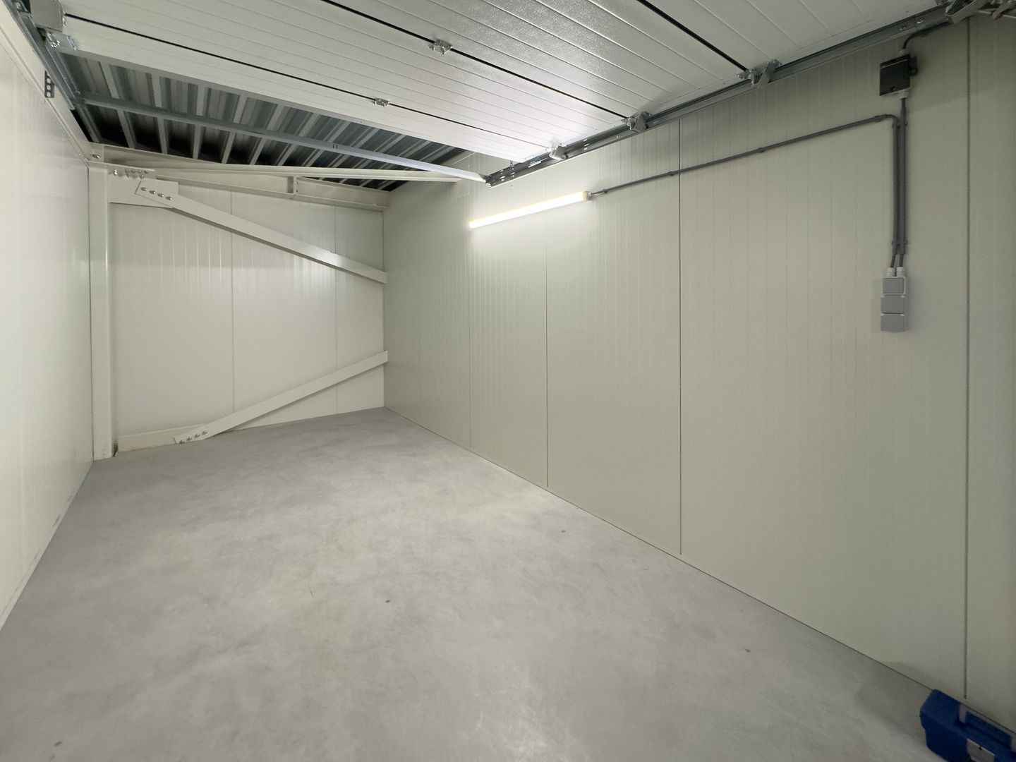 Bekijk foto 3 van Steur 370