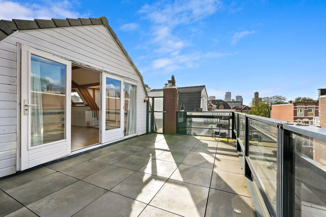 Foto 2 van Rijklof van Goensstraat 44