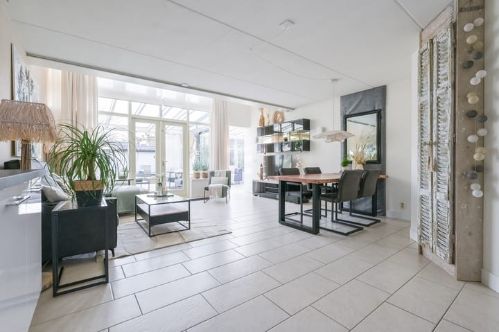 Photo 2 of Samoen 13