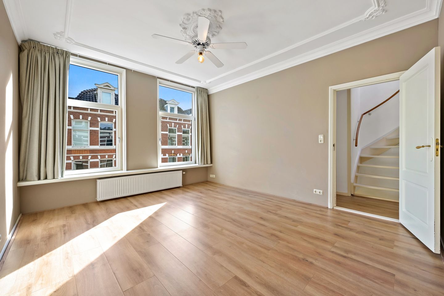 Foto 29 van Rijklof van Goensstraat 44