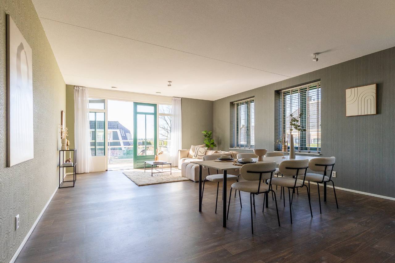 Photo 12 of Dorpsweg 127-D