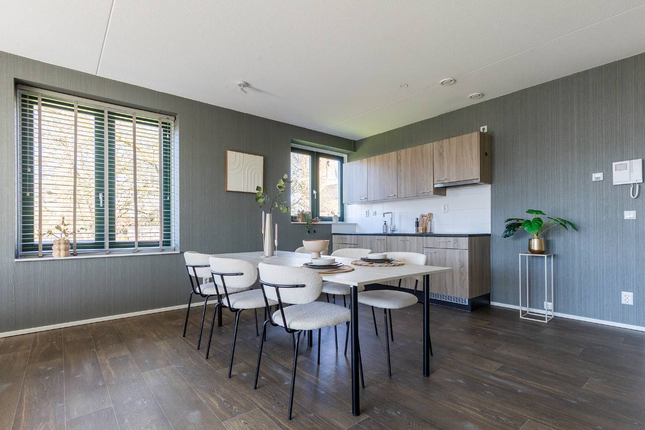 Photo 15 of Dorpsweg 127-D