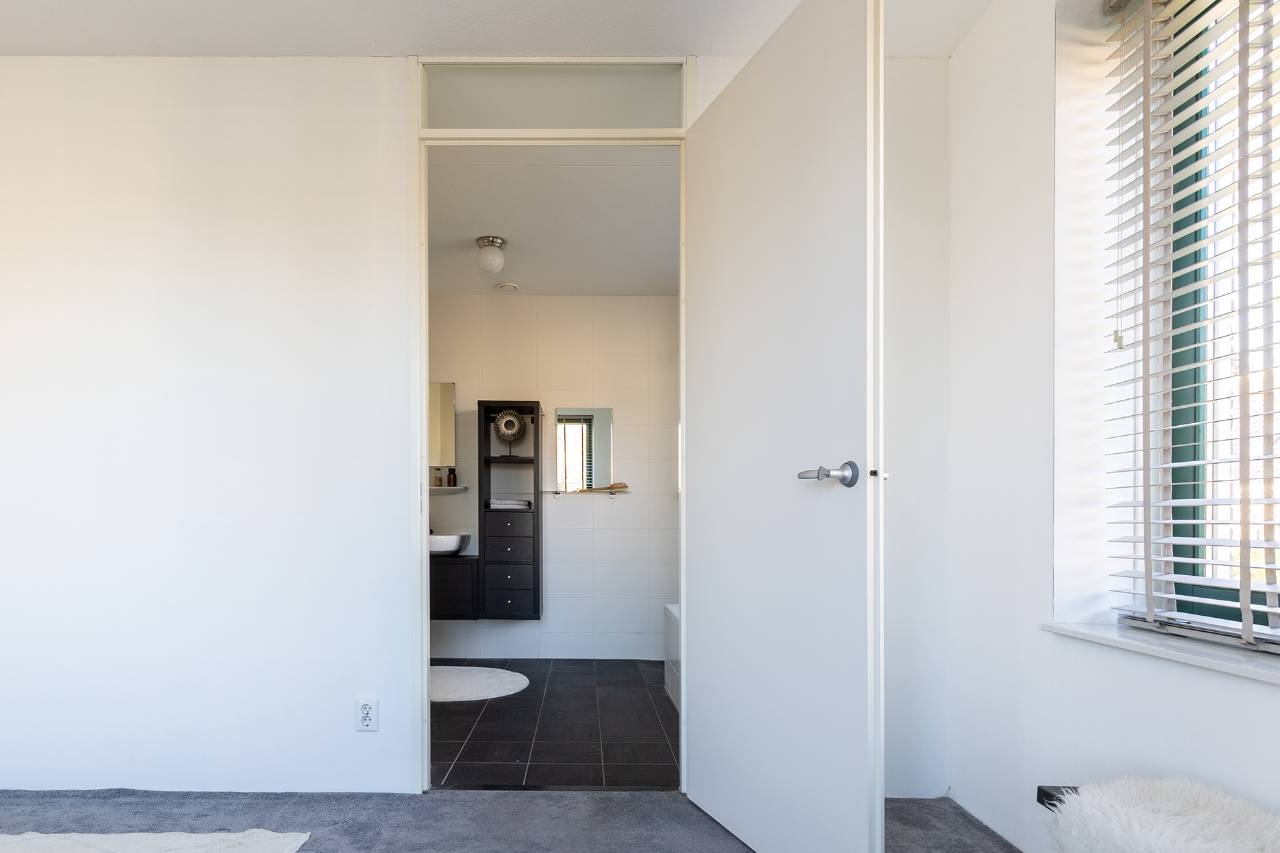 Photo 35 of Dorpsweg 127-D