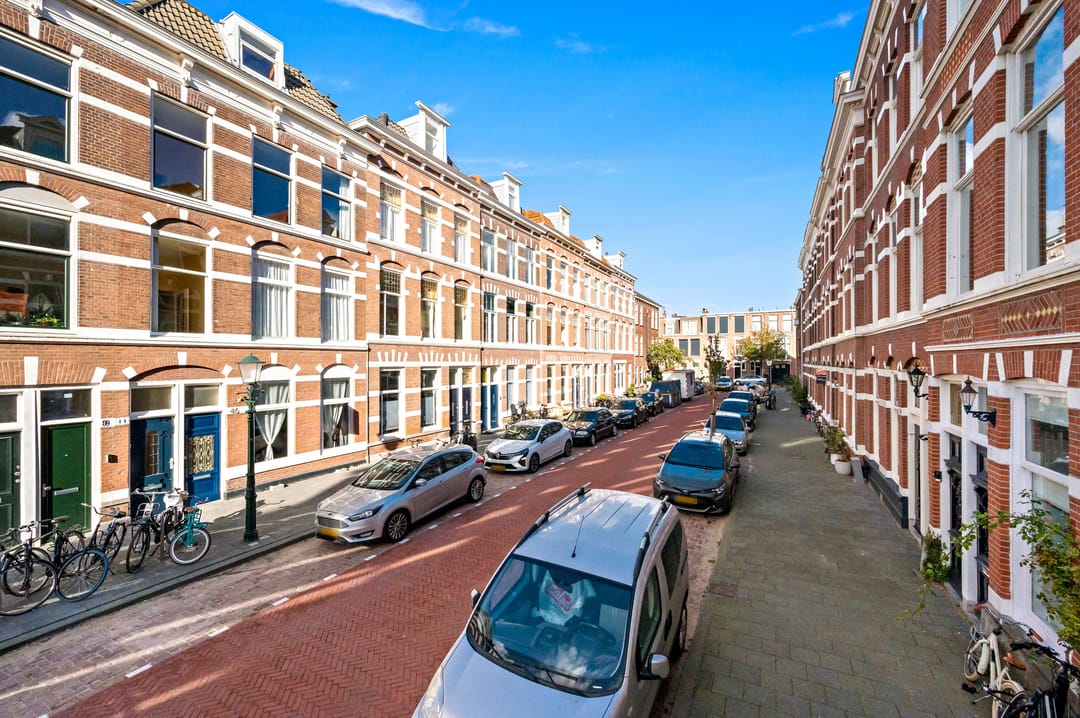 Foto 46 van Rijklof van Goensstraat 44