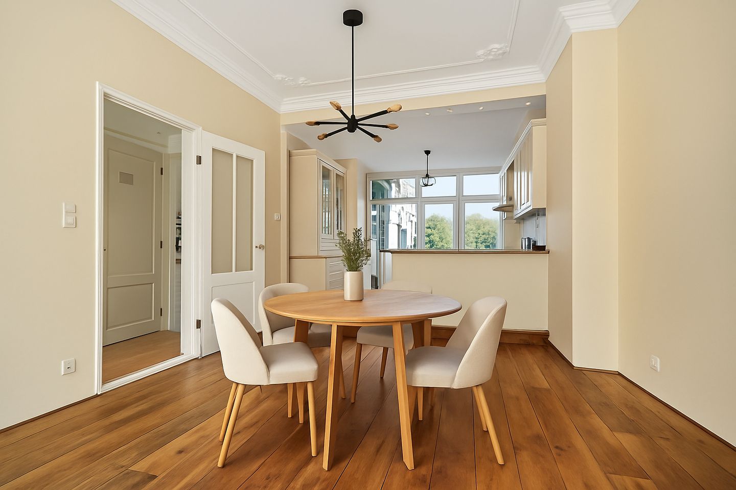 Foto 10 van Rijklof van Goensstraat 44