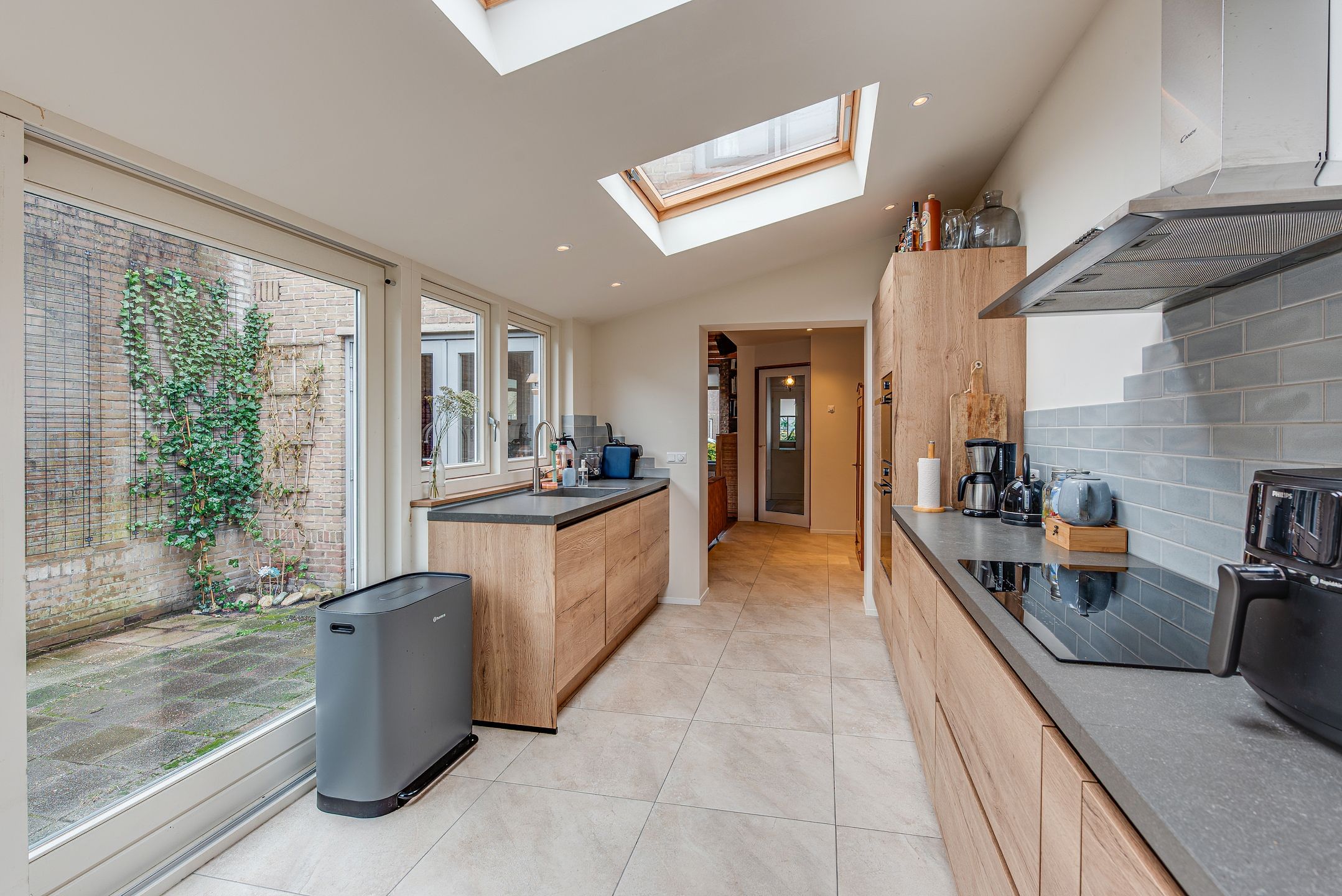 Foto 15 van Gerard Doulaan 7