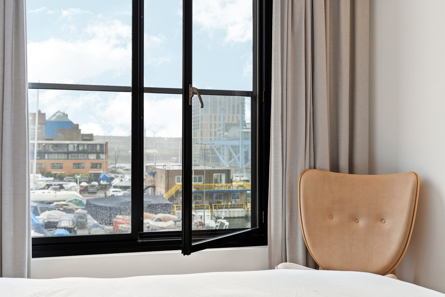 Foto 25 van Jacob Burggraafstraat 150