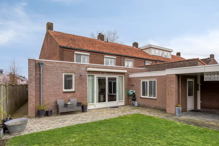 Photo 2 of Borretstraat 39