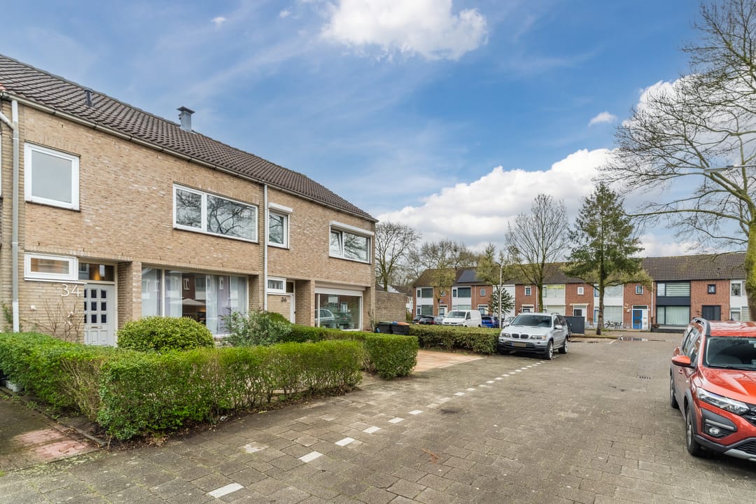 Photo 47 of Perosistraat 34