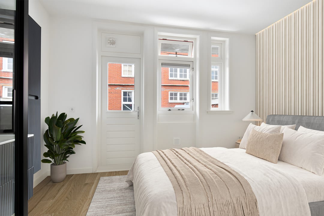 Completely Renovated Apartment near Noorderplantsoen with Modern Floor Heating — 21