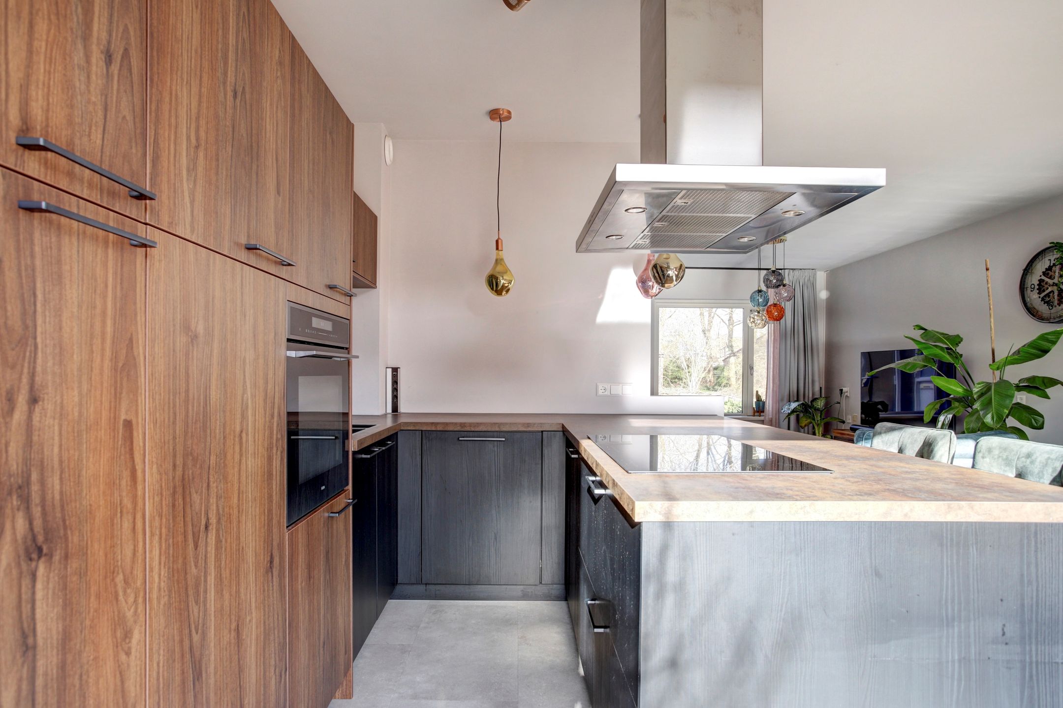 Foto 18 van Loodglans 64