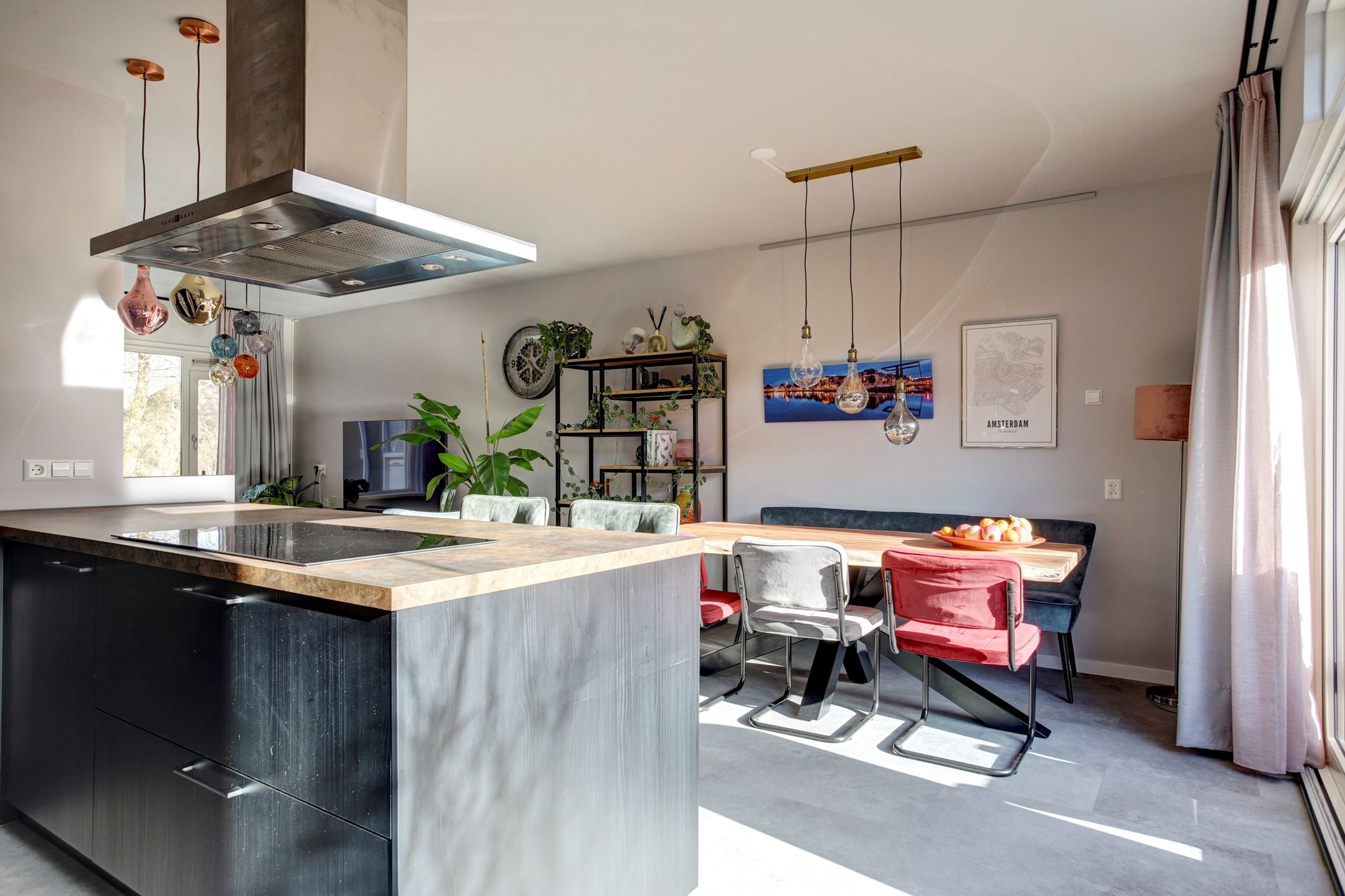 Foto 15 van Loodglans 64