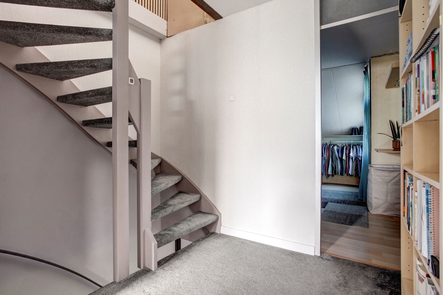 Foto 35 van Loodglans 64