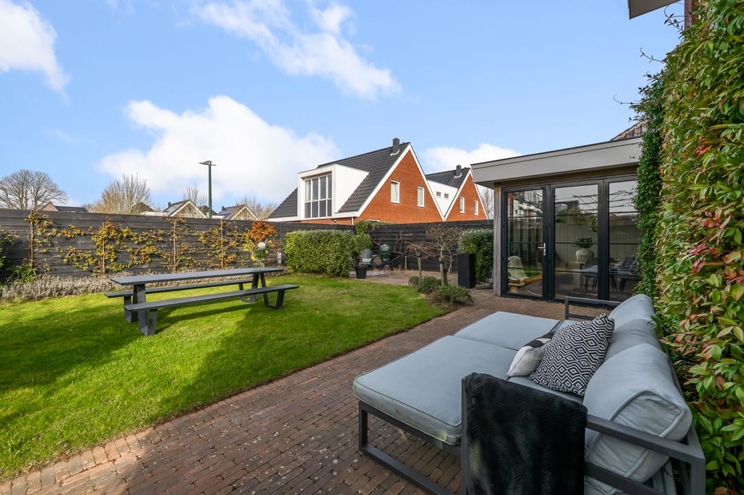 Photo 46 of Liguster 13