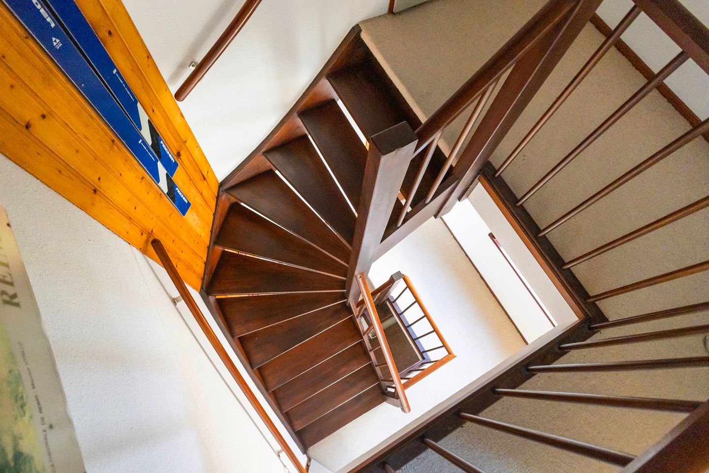 Photo 40 of Barend van der Veenwei 44