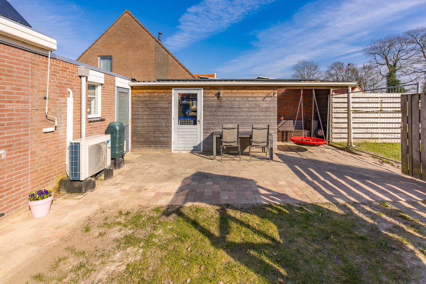 Foto 40 van Zandtangerweg 2-A