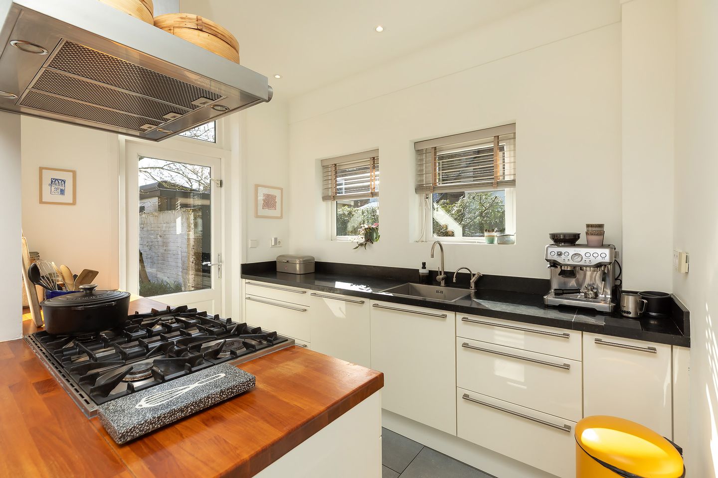 Foto 10 van Johan de Wittstraat 43