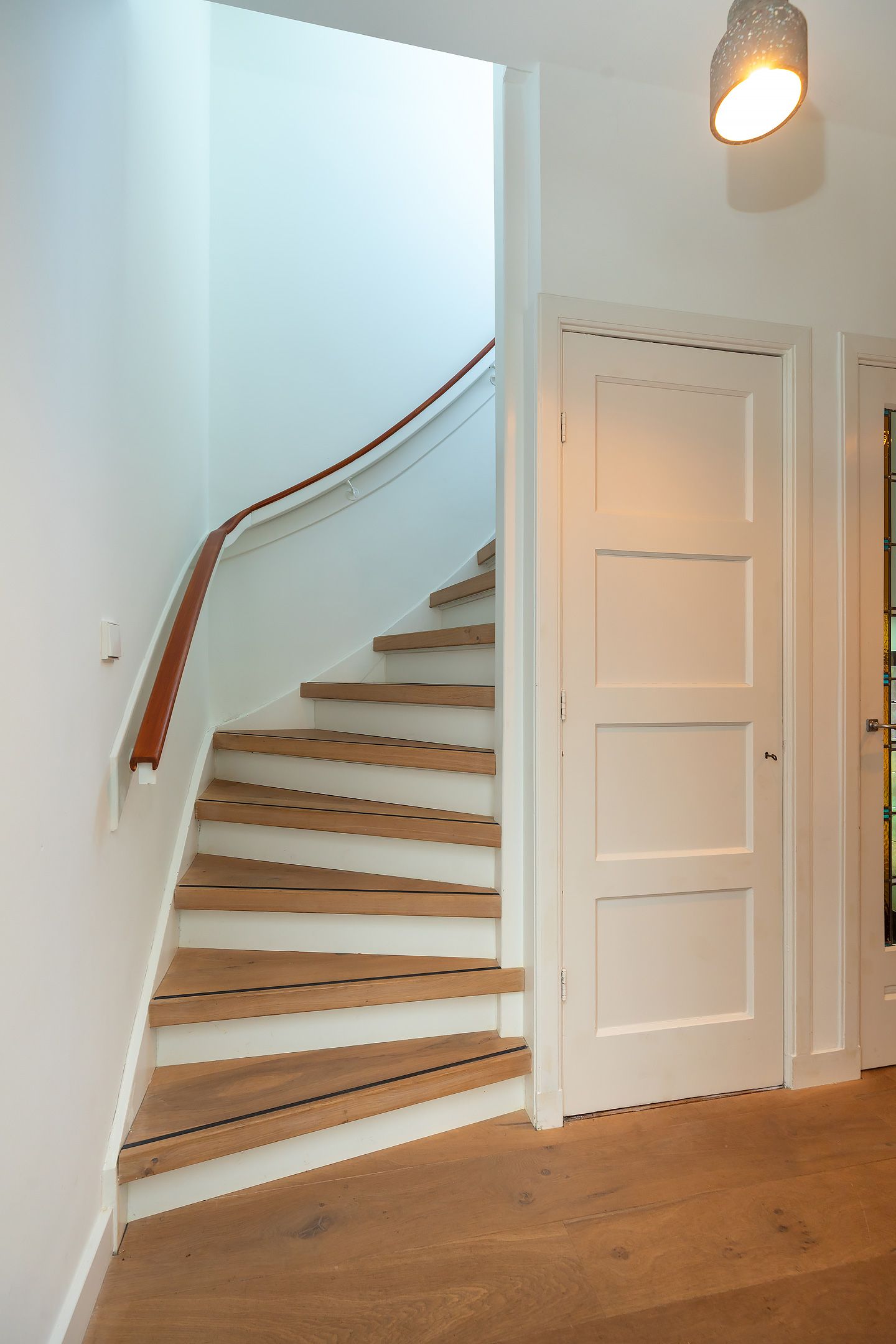 Foto 14 van Johan de Wittstraat 43