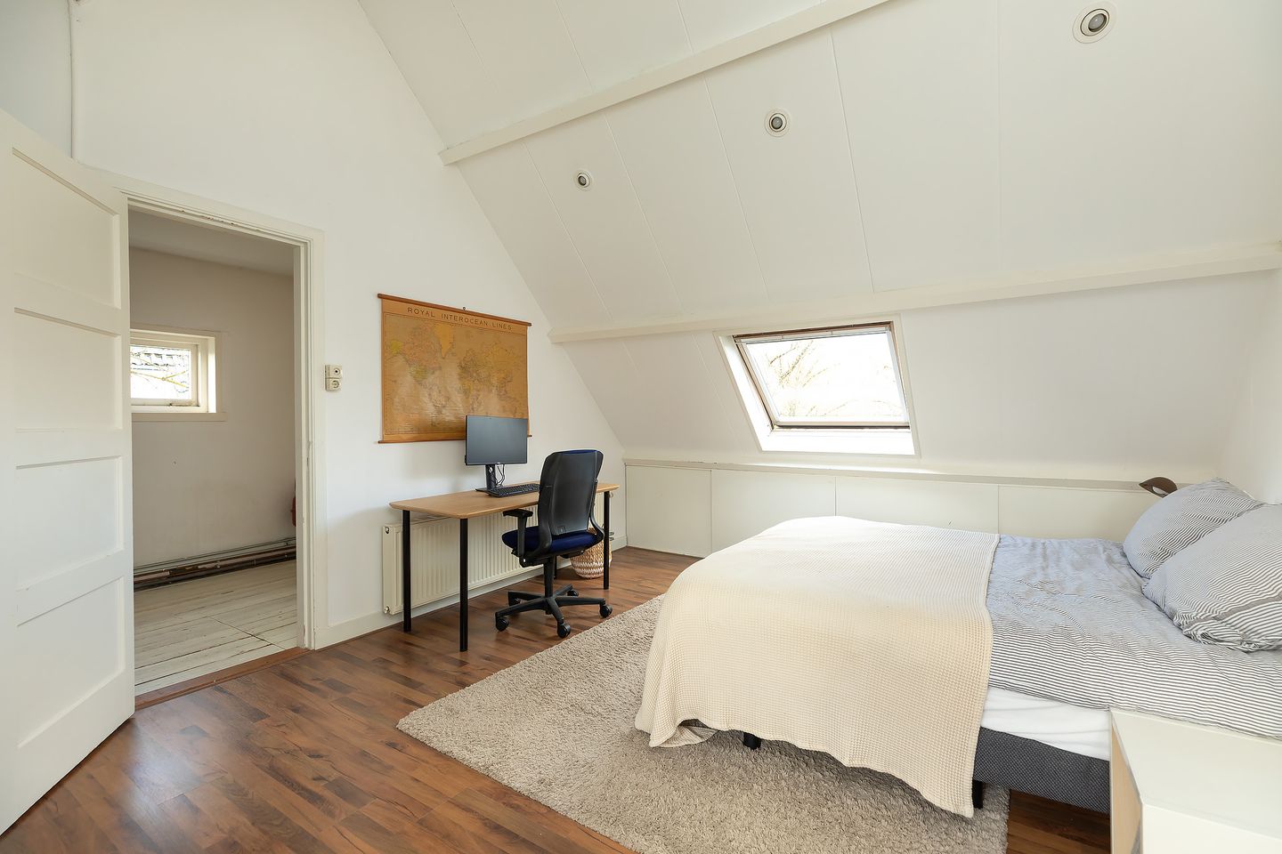 Foto 25 van Johan de Wittstraat 43