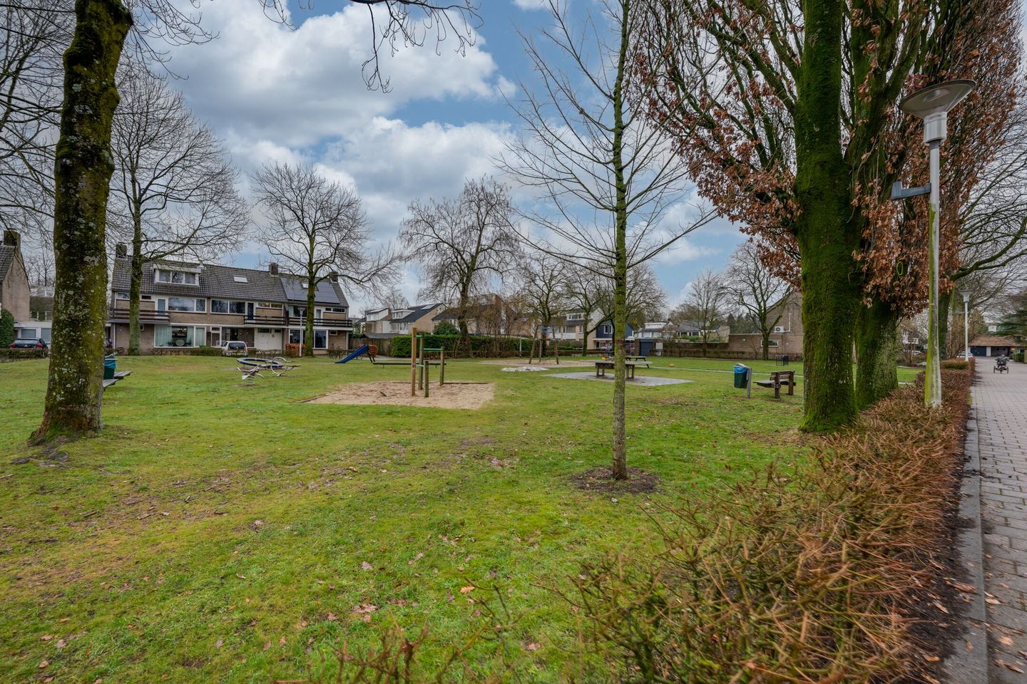 Foto 50 van Hendrik Lorentzlaan 10