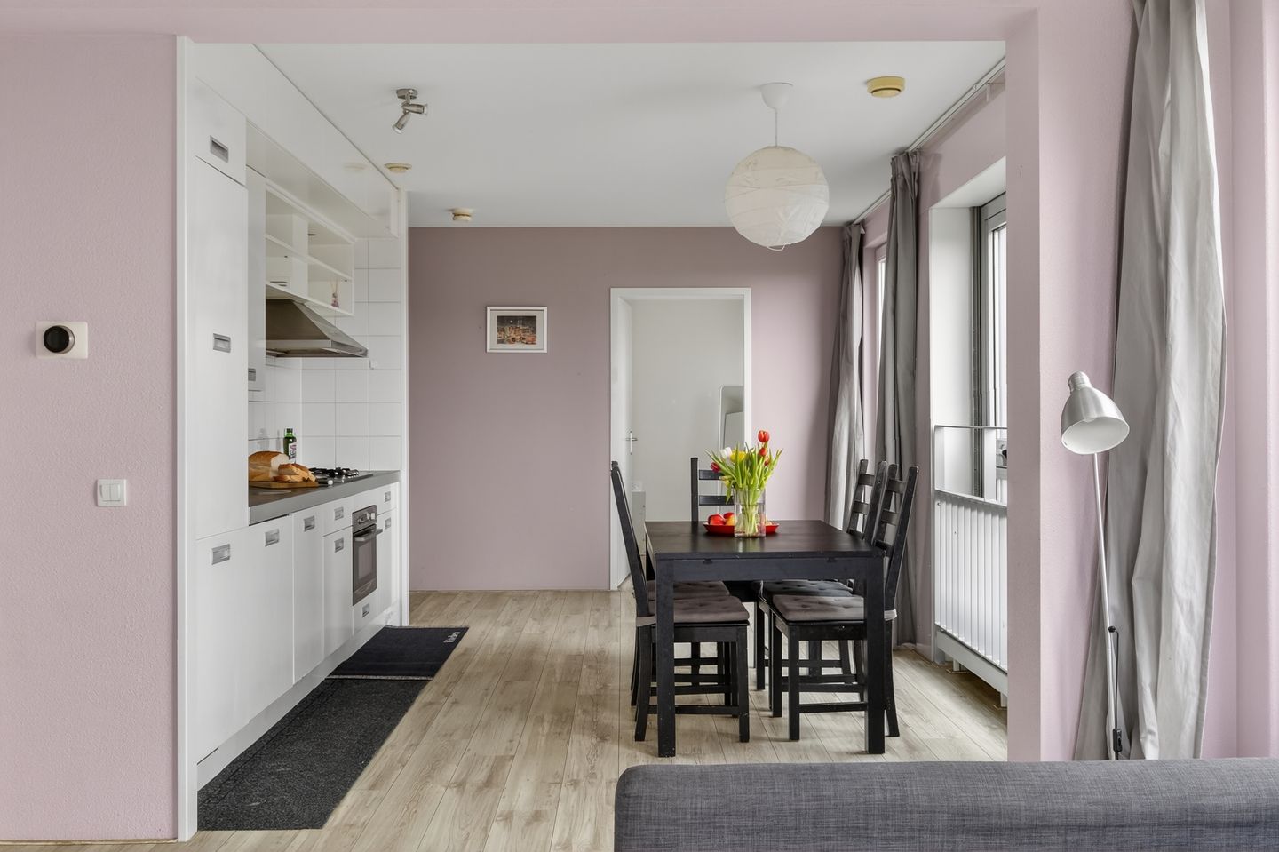Spacious and Light Apartment with Two Bedrooms in Amsterdam-Noord — 16