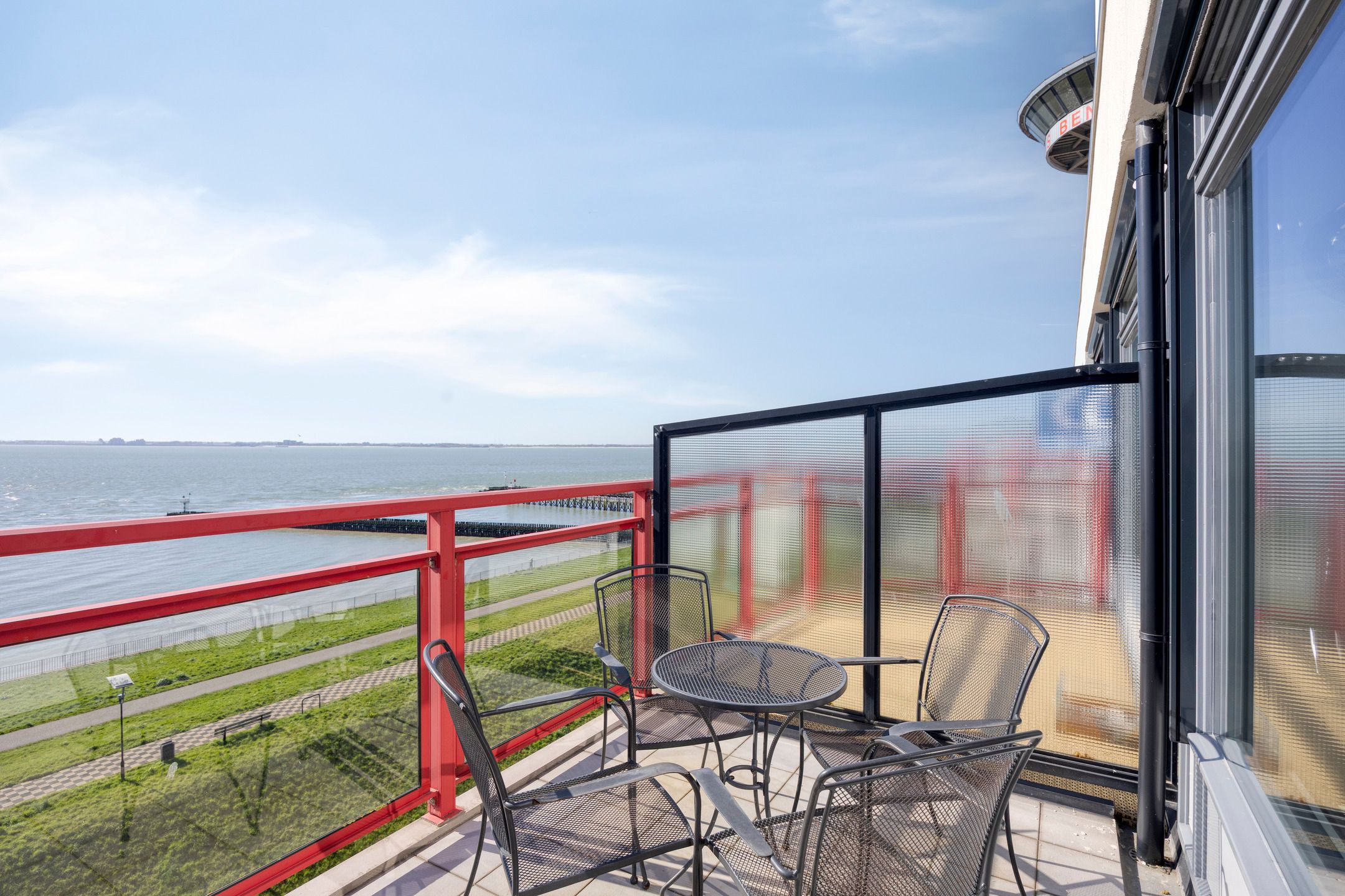 Foto 9 van Oranjedijk 56