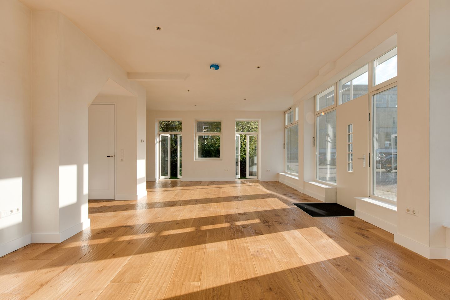 Bekijk foto 5 van Reinaert de Vosstraat 22