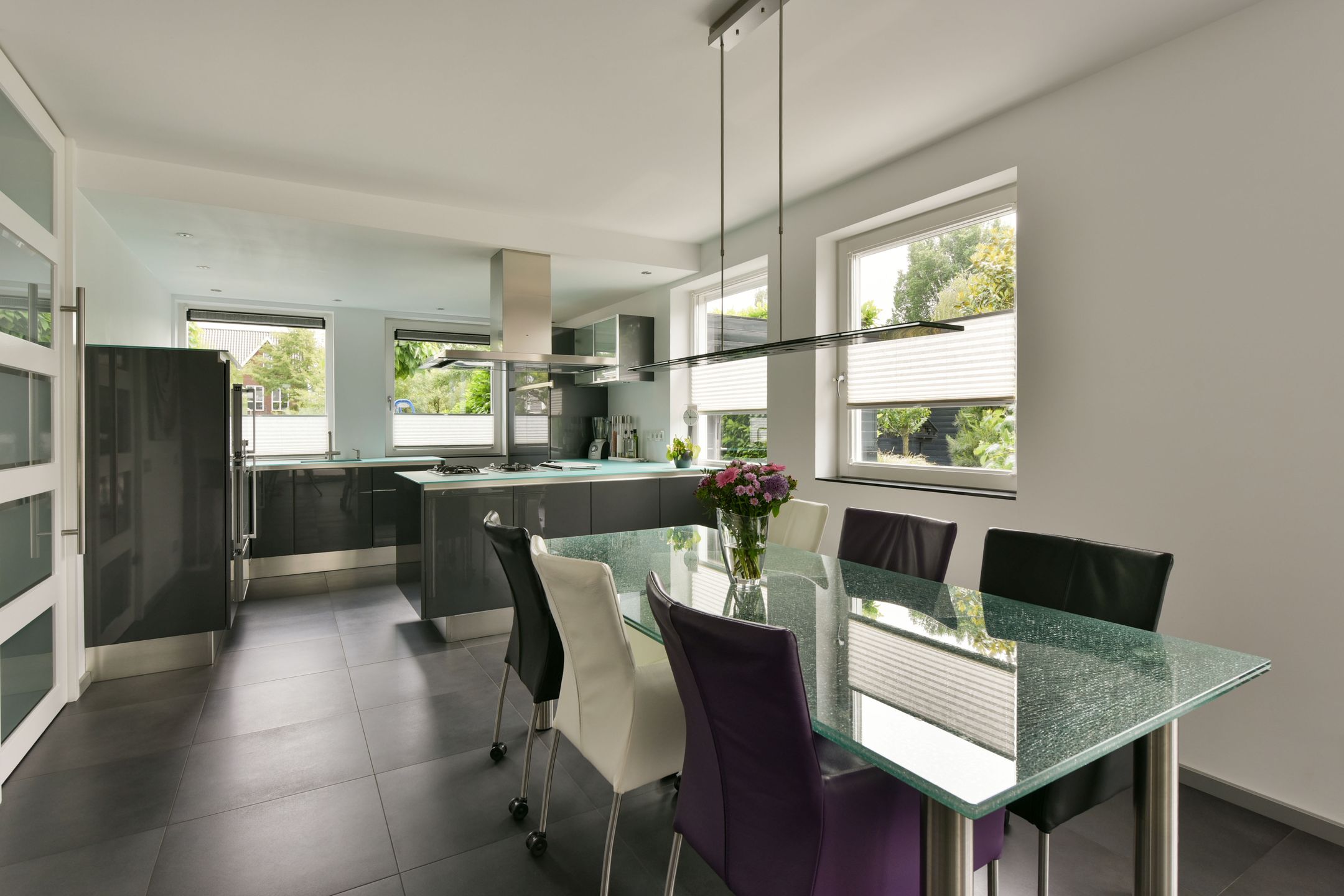 Foto 12 van Rechtsachterstraat 12