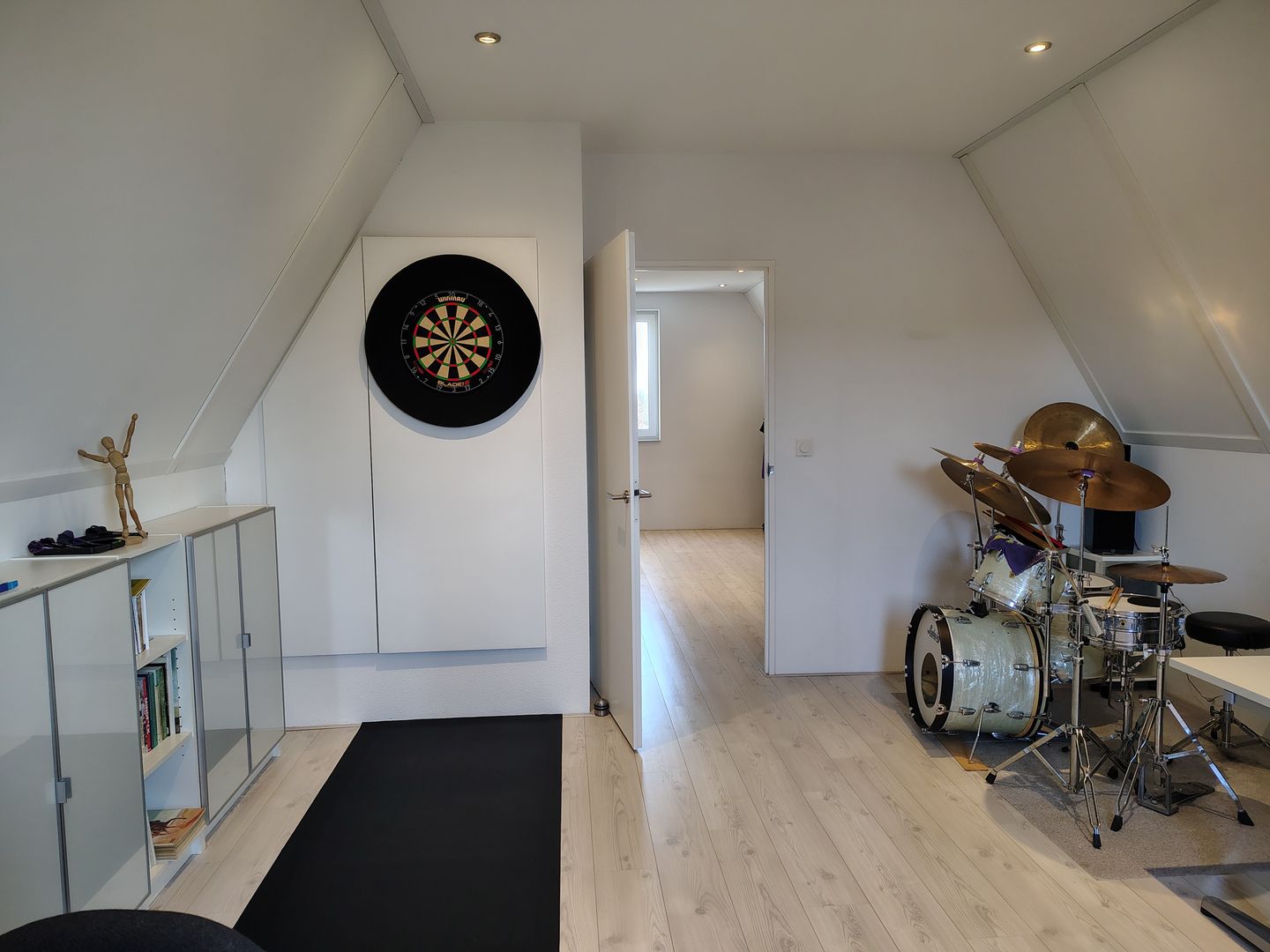 Foto 29 van Rechtsachterstraat 12