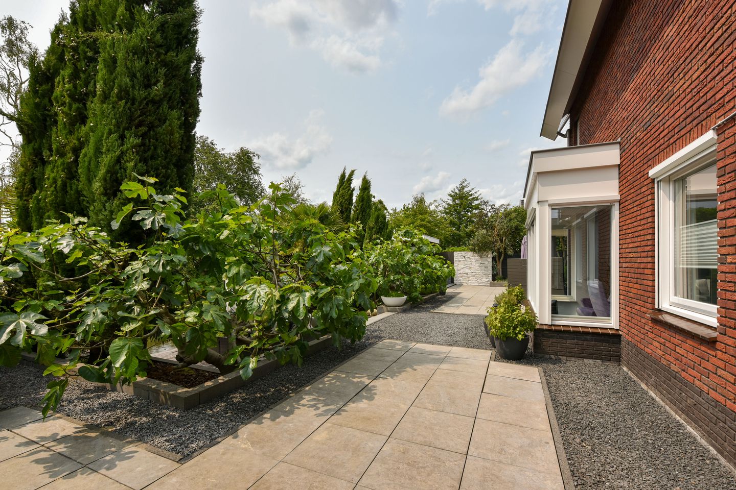 Foto 40 van Rechtsachterstraat 12