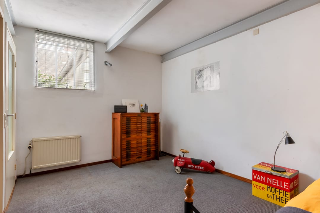 Foto 26 van Korte Raam 2-A