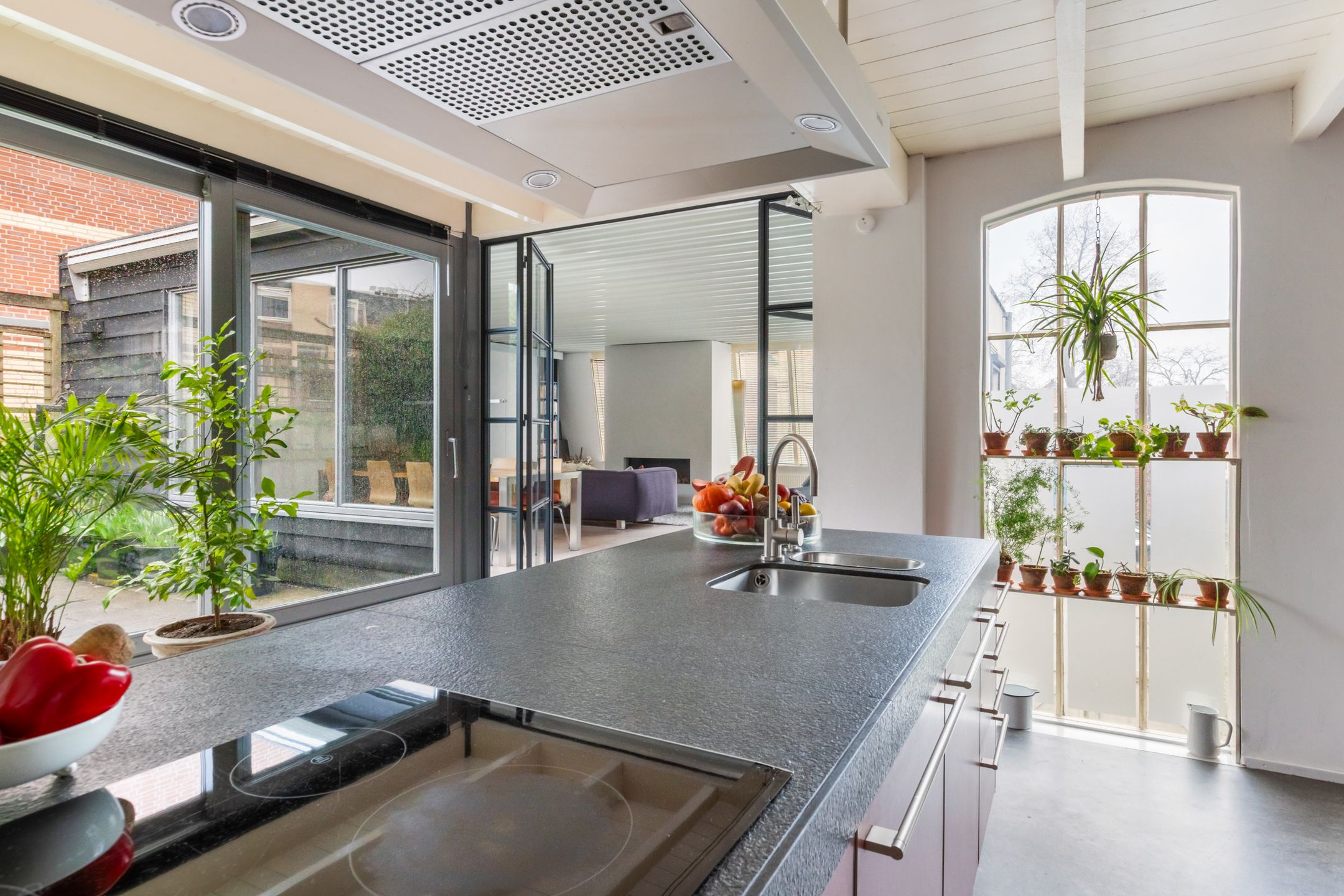 Foto 36 van Korte Raam 2-A