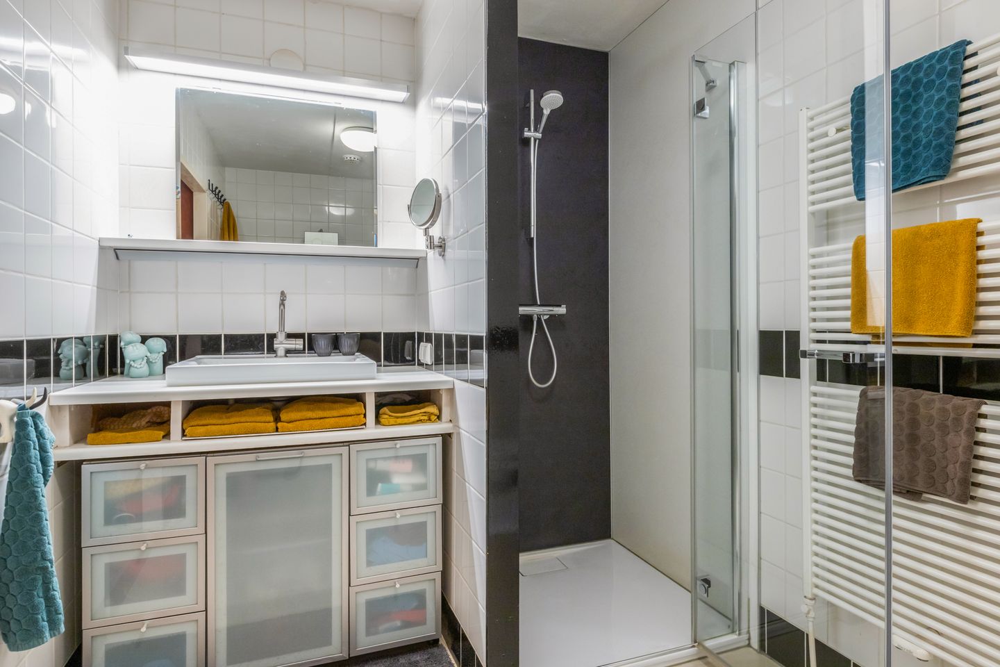 Foto 59 van Korte Raam 2-A