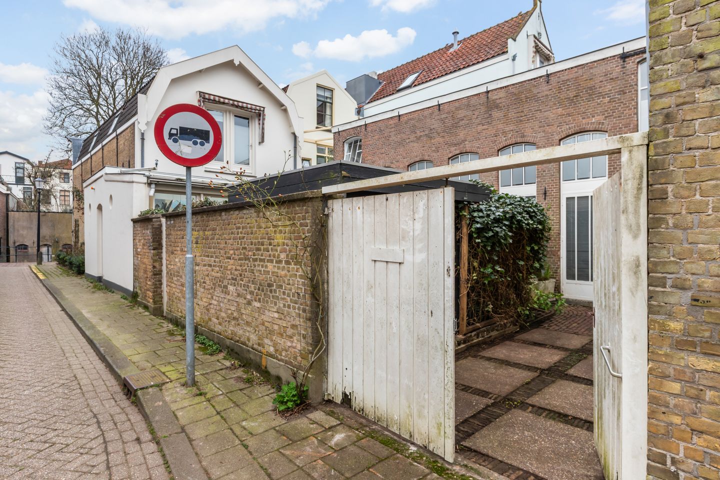 Foto 70 van Korte Raam 2-A