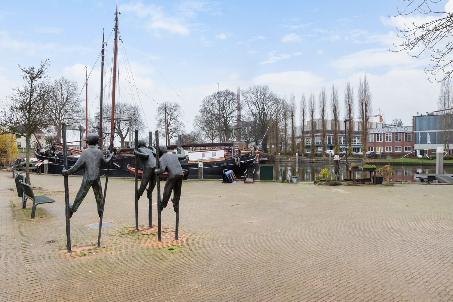 Foto 74 van Korte Raam 2-A