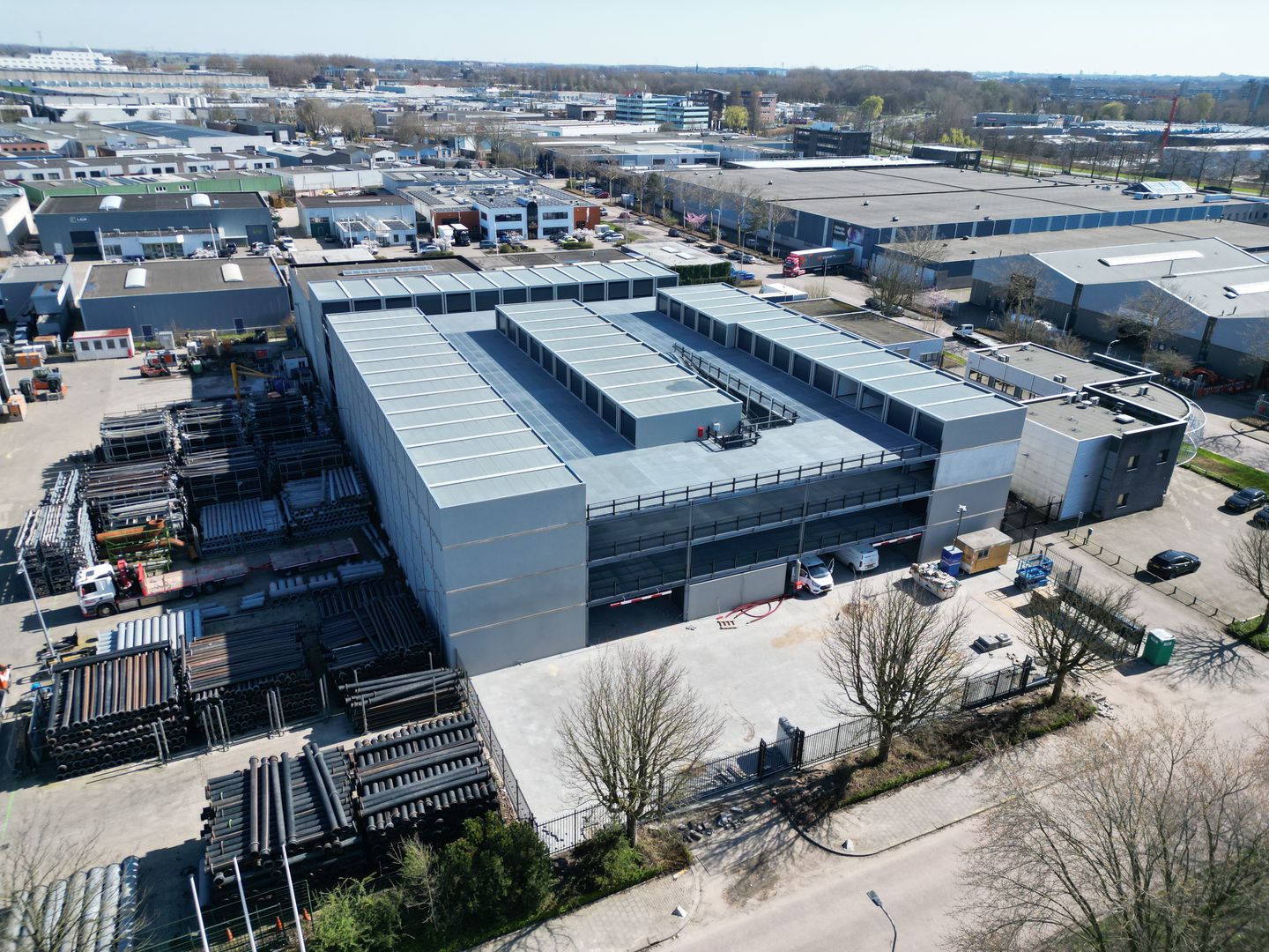 View photo 2 of Leidekkerstraat 4-a40