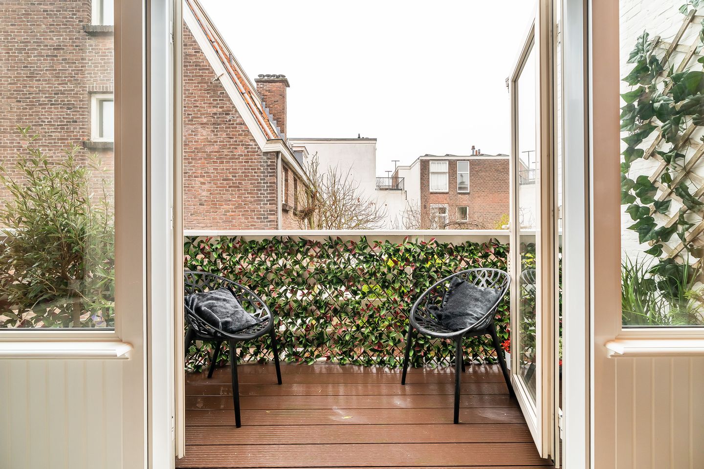 Photo 10 of Bachmanstraat 9