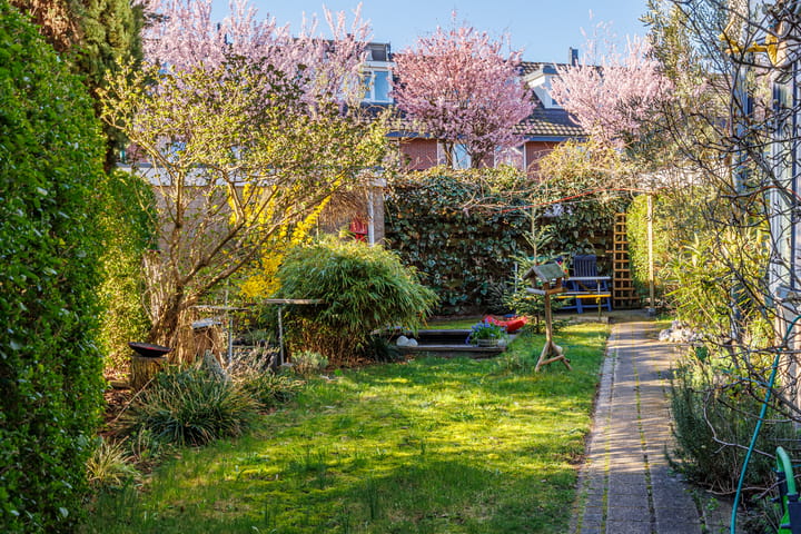 Foto 2 van Bijenlaan 28-A