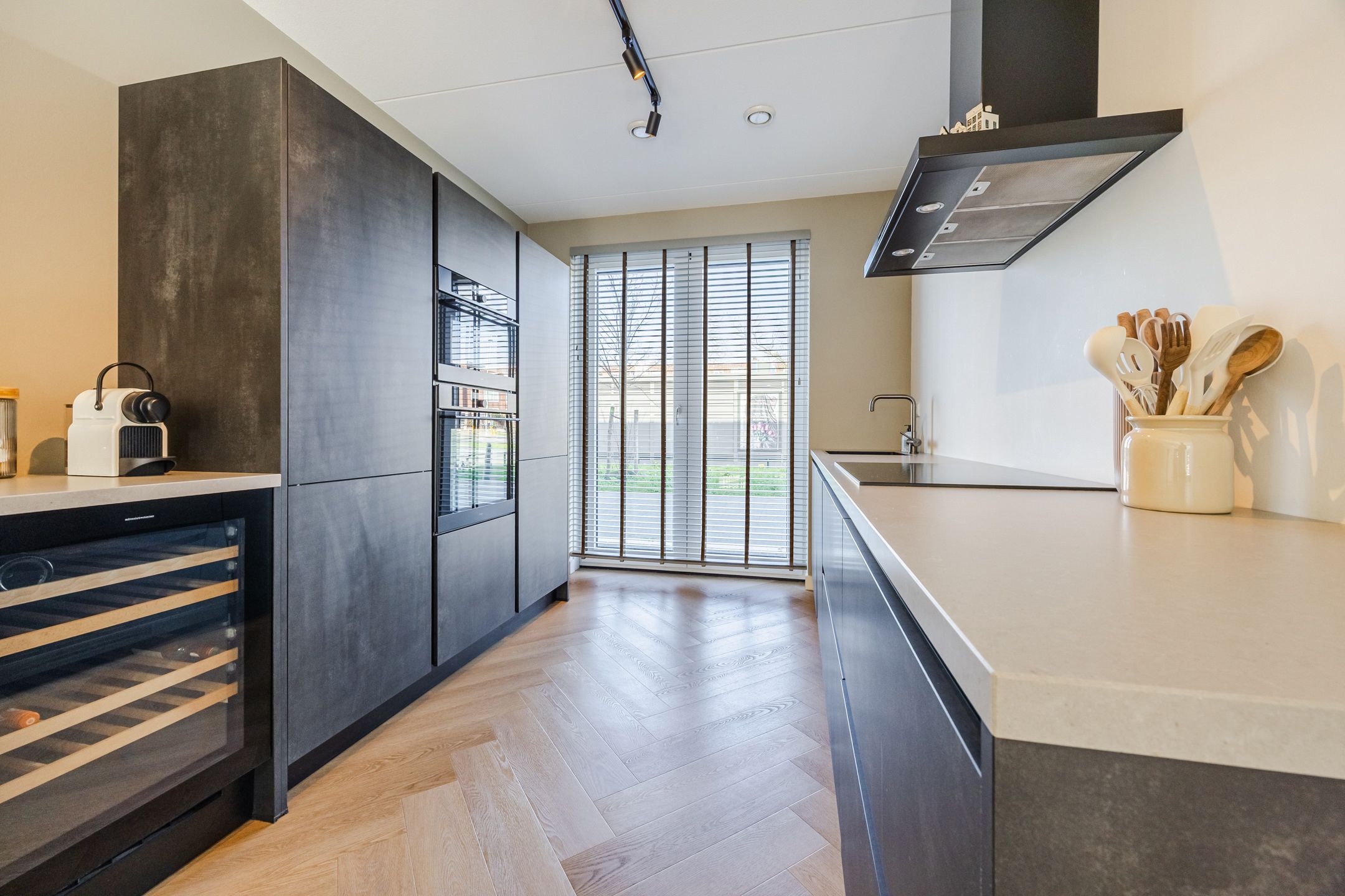 Foto 3 van Leyweg 273