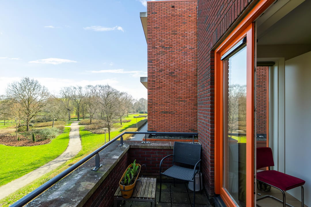 Move-in Ready Maisonette with Spectacular Park View in Groningen — 22