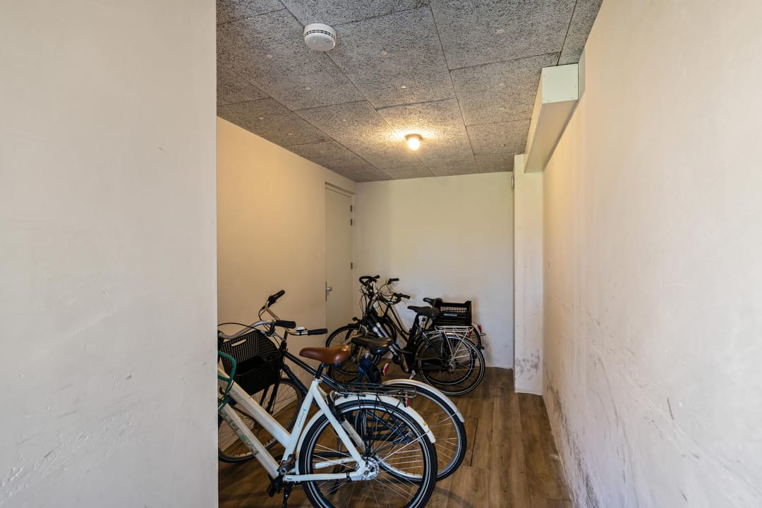 Move-in Ready Maisonette with Spectacular Park View in Groningen — 26