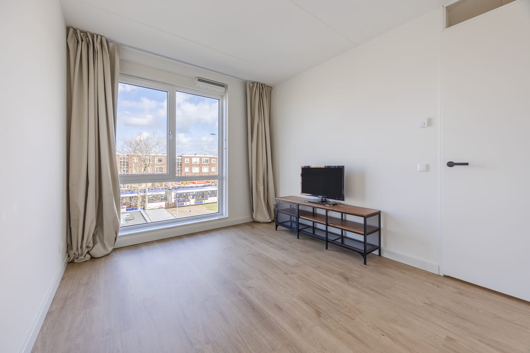 Foto 23 van Leyweg 273