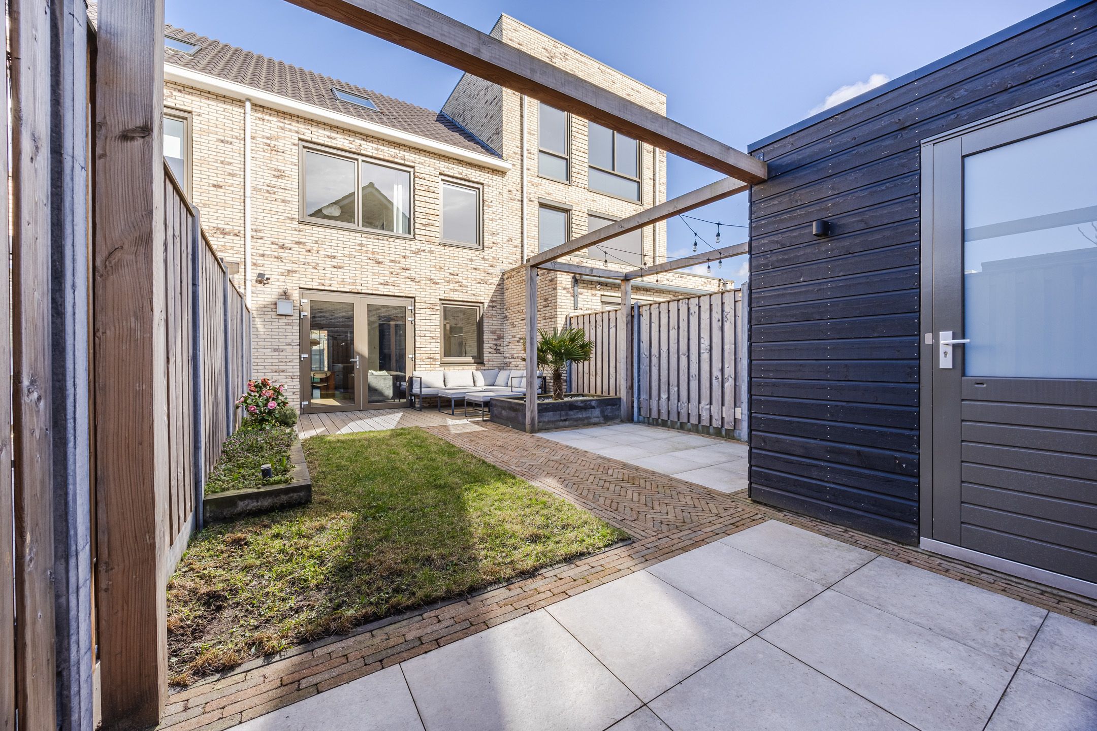 Foto 27 van Leyweg 273