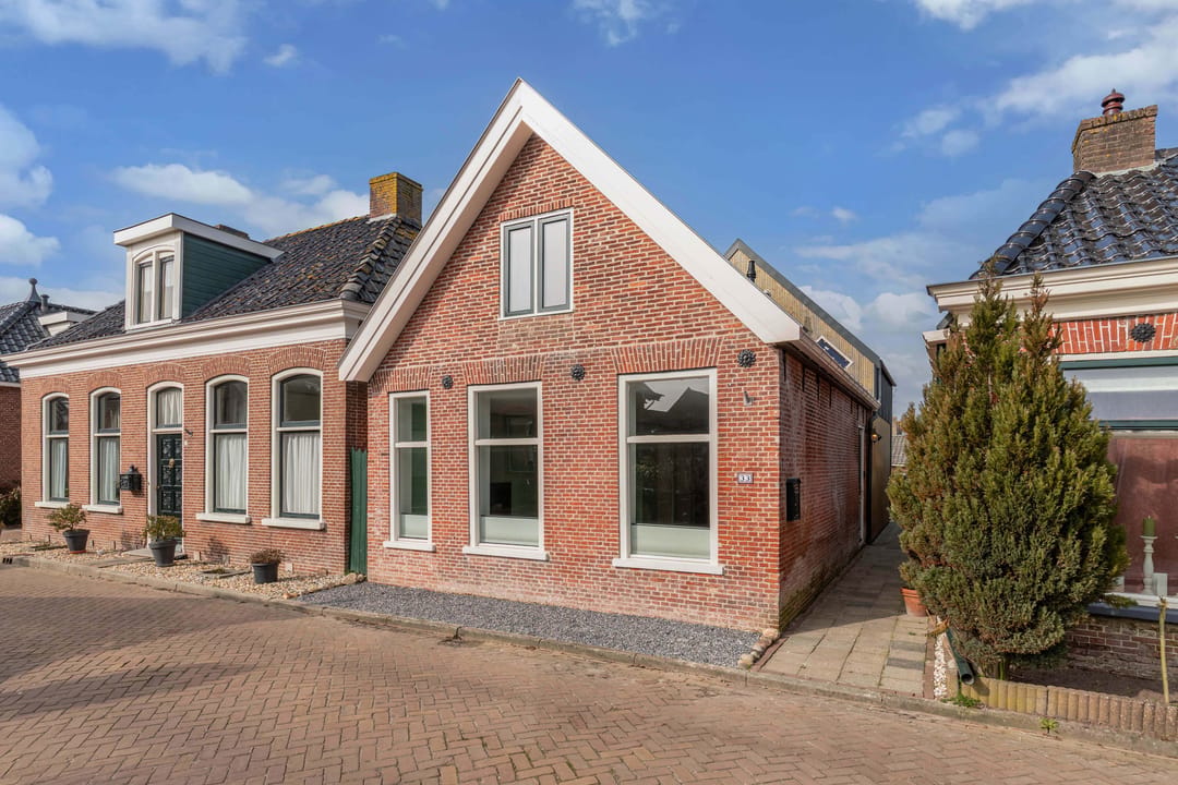 Modern and Energy Efficient Extended Family Home in Weidum — 7