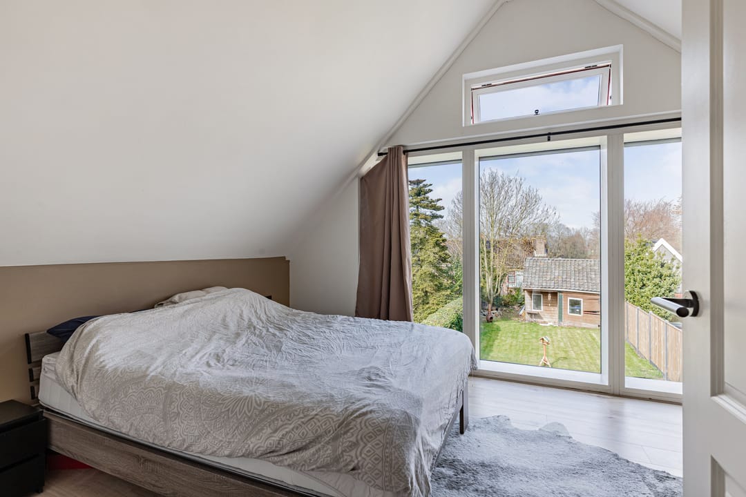 Modern and Energy Efficient Extended Family Home in Weidum — 29