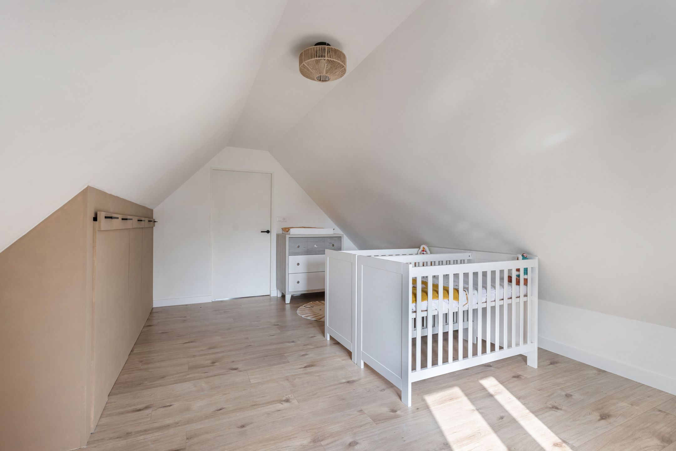 Modern and Energy Efficient Extended Family Home in Weidum — 34