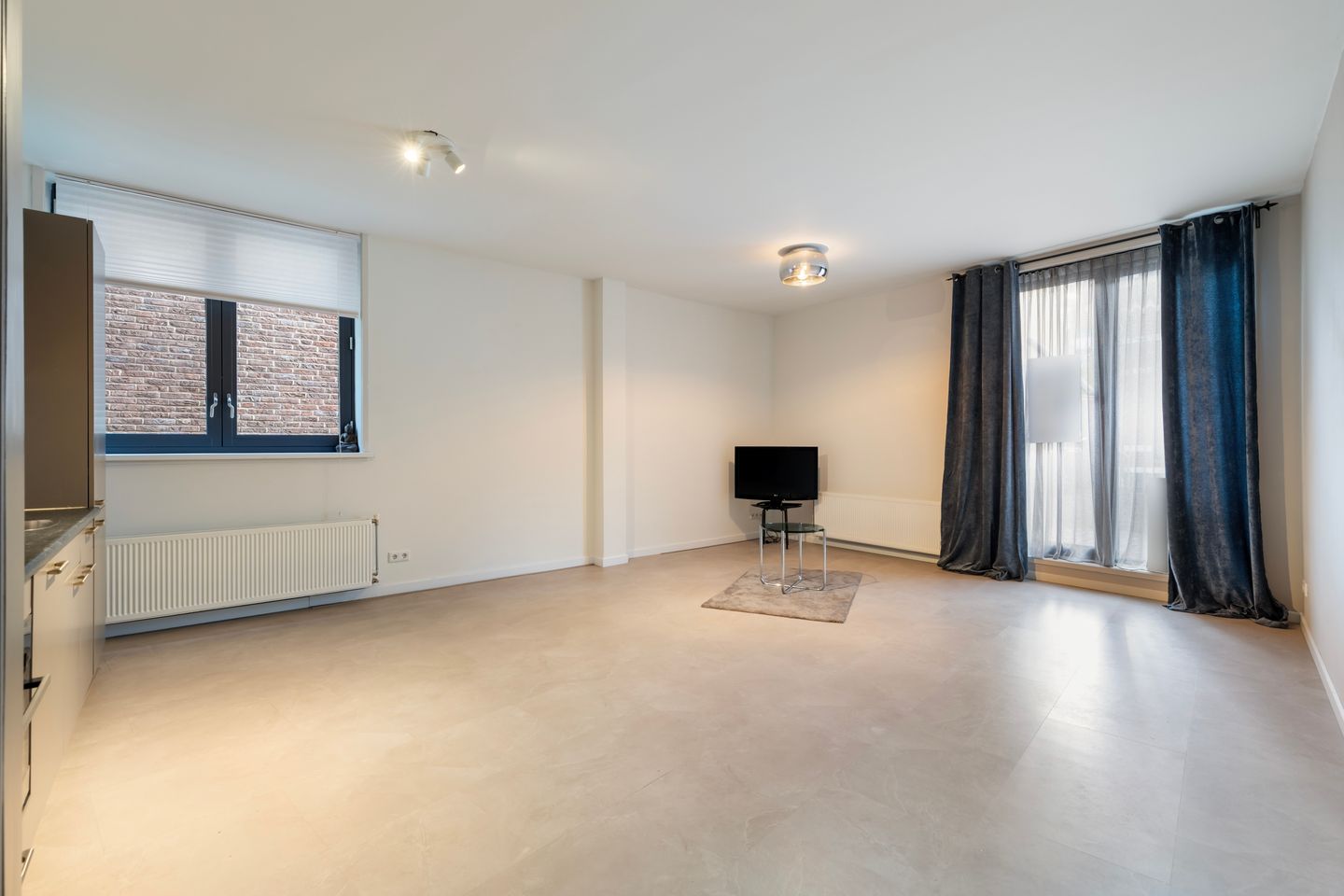 Foto 5 van Naarderstraat 33-B