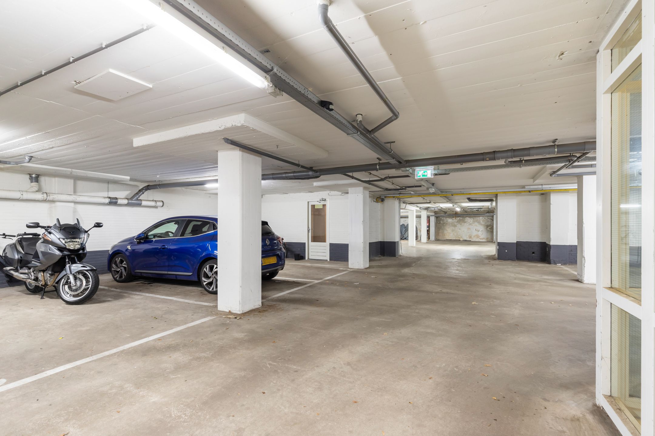 Foto 9 van Naarderstraat 33-B